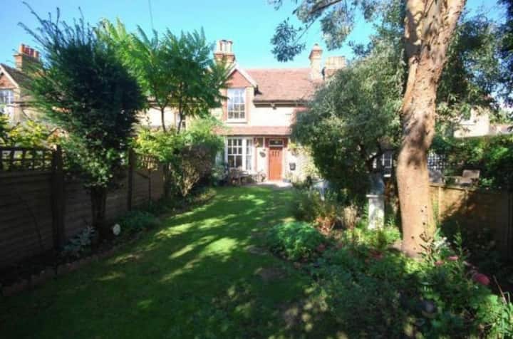 Monthly Let - Entire Proprty Secret Garden Cottage - Londres