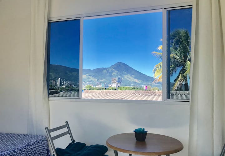 Charming And Perfectly Located Studio With A View! - El Salvador