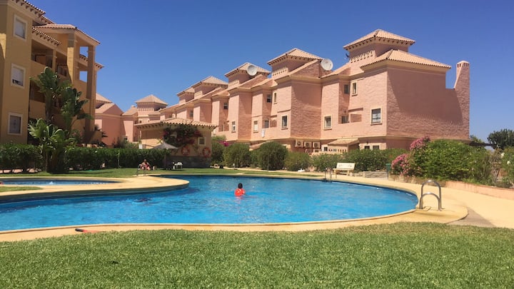 Apartamento De 3 Dormitorios En Valle Del Este Golf Resort - Vera
