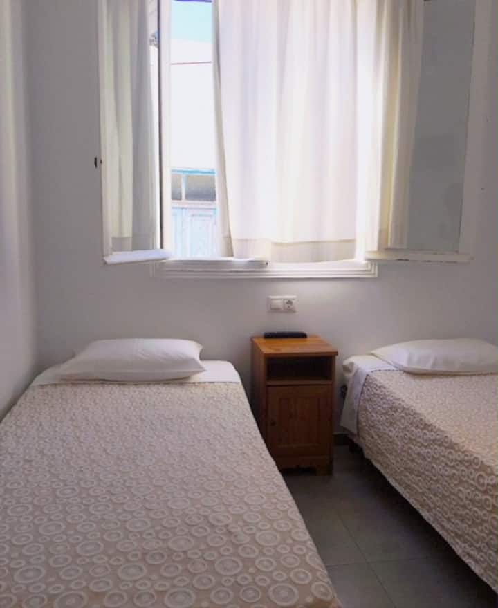 Twin Room In The Heart Of Mykonos Town - 미코노스 섬