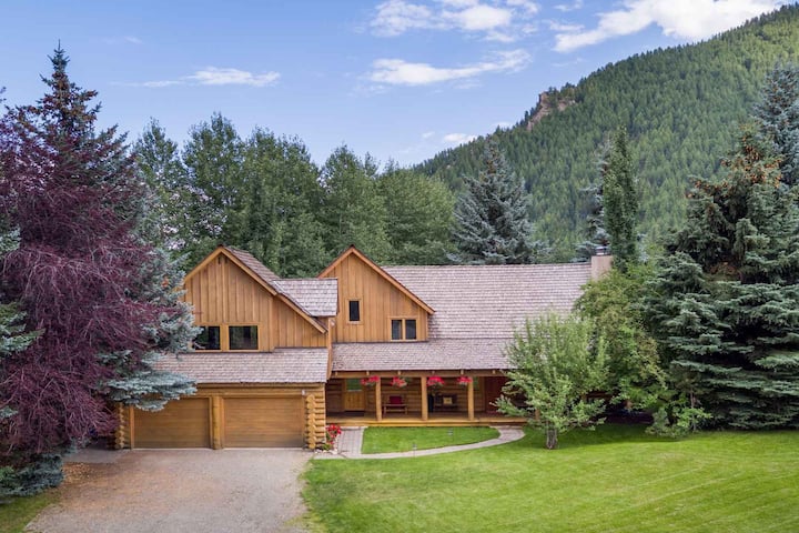 Perfect Getaway Spacious ,Inviting Log Home 3bdr - Sun Valley, ID