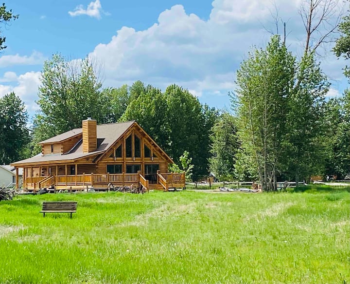 Brand New Log Home, In Chester Ca. - Lake Almanor, CA