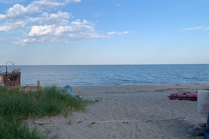 Beach Cottage “Beach Vibes”...walk 5 Min To Beach! - Milford, CT