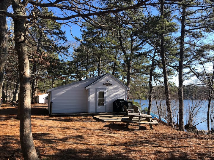 Waterfront Cottage On White's Pond(graham Cracker) - South Yarmouth, MA