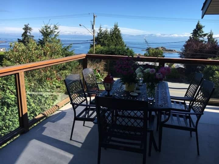 Entire Upstairs 2 Bedrooms Oceanview Piper Lagoon - Nanaimo