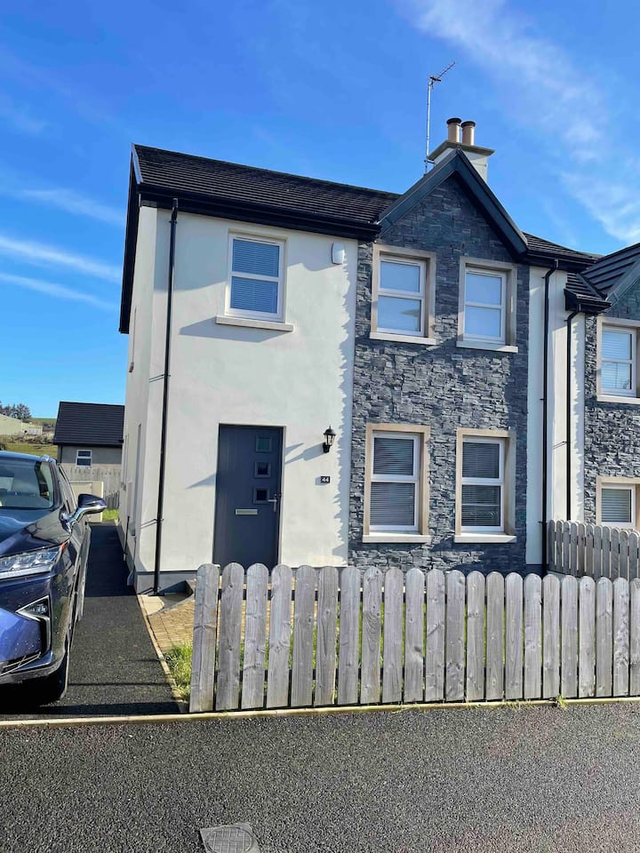 Well Presented Family Home In Bushmills - Portballintrae