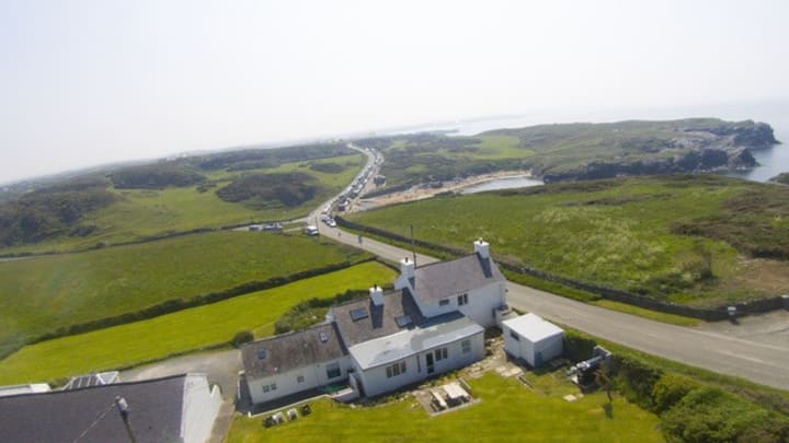 Luxury Farmhouse - Porthdafarch  - Sea Views, 150m From Beach, Wood-burners - Wales