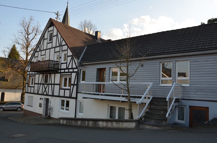 Frisch Renovierte Wohnung Nahe Siegen - Siegen