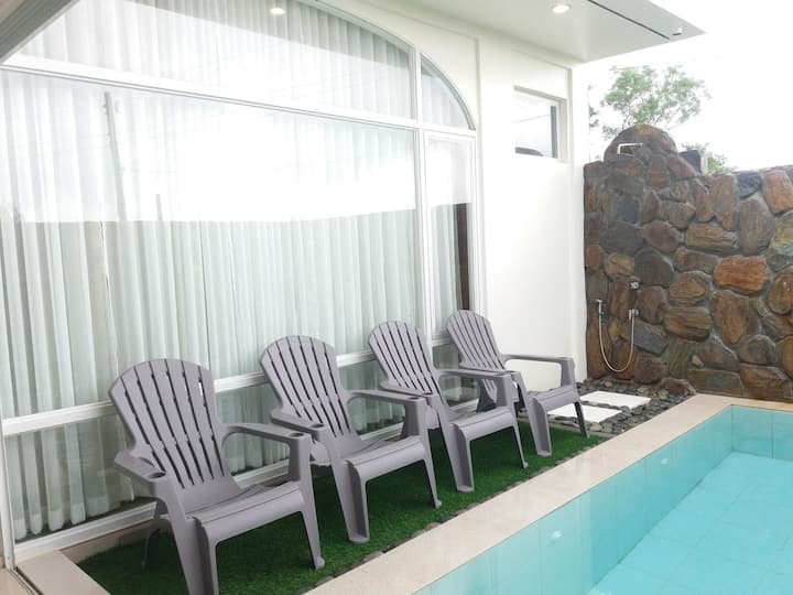 1 Bedroom Casita With Own Pool - Bataan