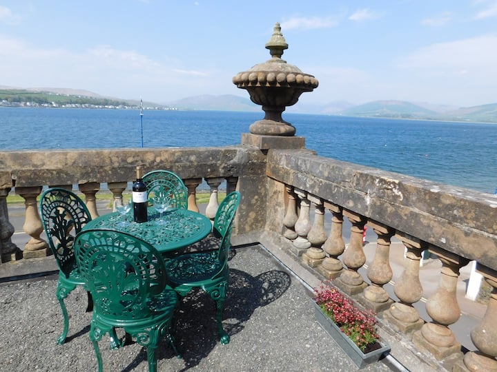 Seafront 3 Bedroom Flat With Unique Roof Terrace - Rothesay