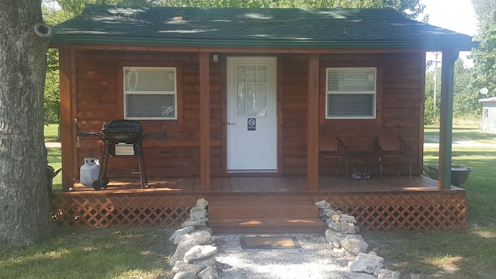 D&b Cabin Rentals Cabin #3 Of 4 - Pleasanton, KS
