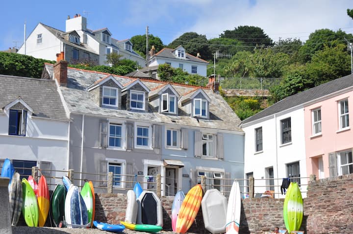 No1 The Cleave Unique Beachfront Holiday Cottage - Cawsand