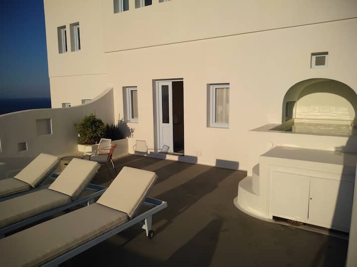 Sunset-view Jacuzzi House In Oia - 伊亞