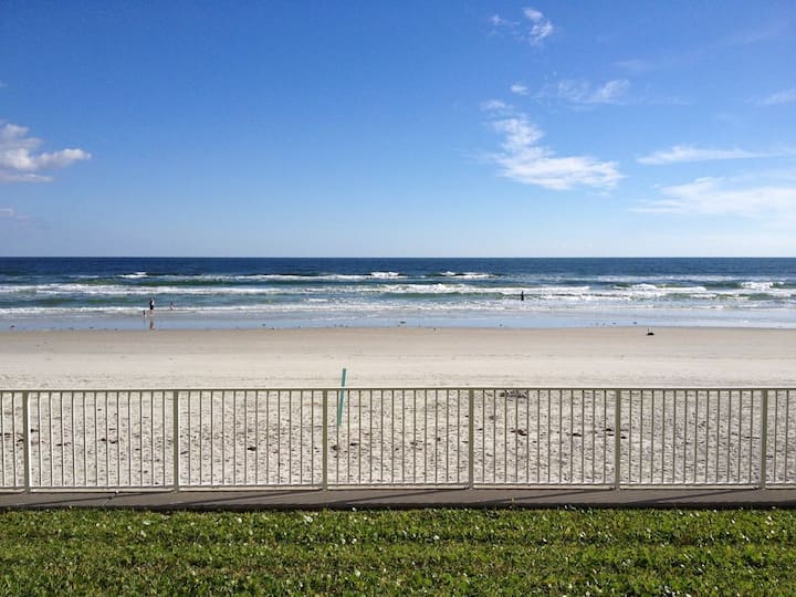 Beautiful Updated Beachfront Condo - New Smyrna Beach, FL