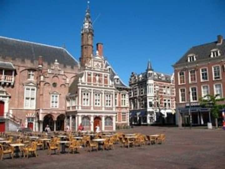 Townhouse Near City Center Of Haarlem & Beach - Heemstede