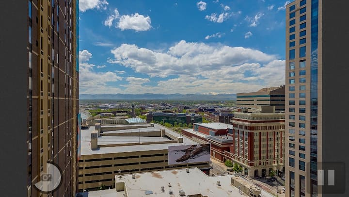 Pool,gym,luxury&mountain View In Downtown Denver - Denver, CO