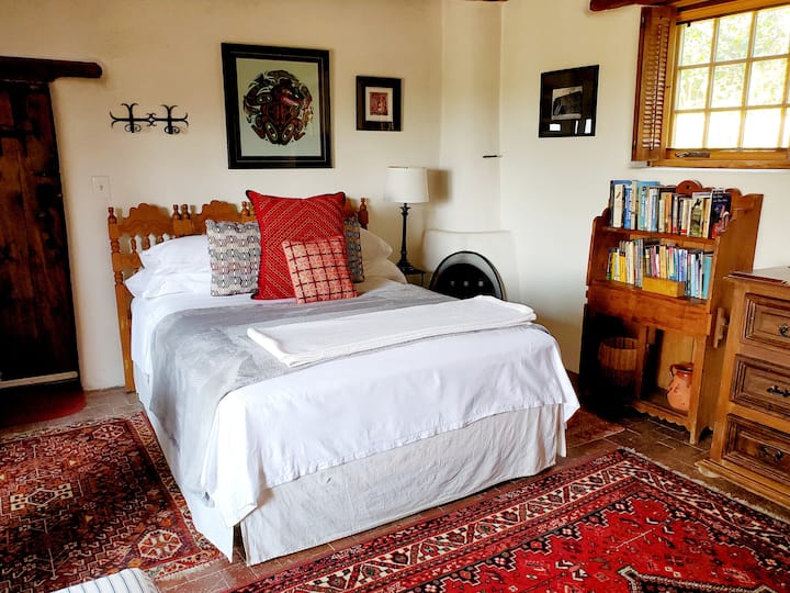 Total Privacy:  Guest Suite At Half Moon Retreat - Taos, NM