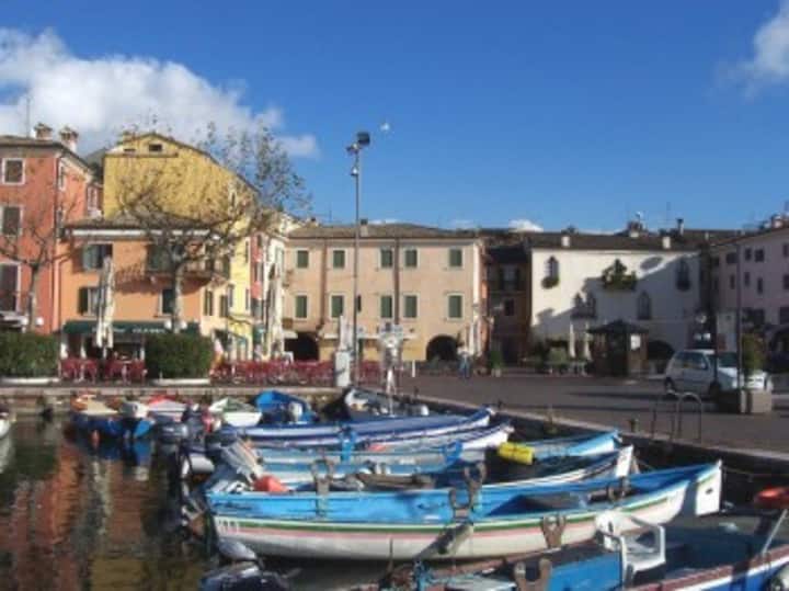 Garda Casa Alessia  2 Min Walk Old Town And  Lake - Garda