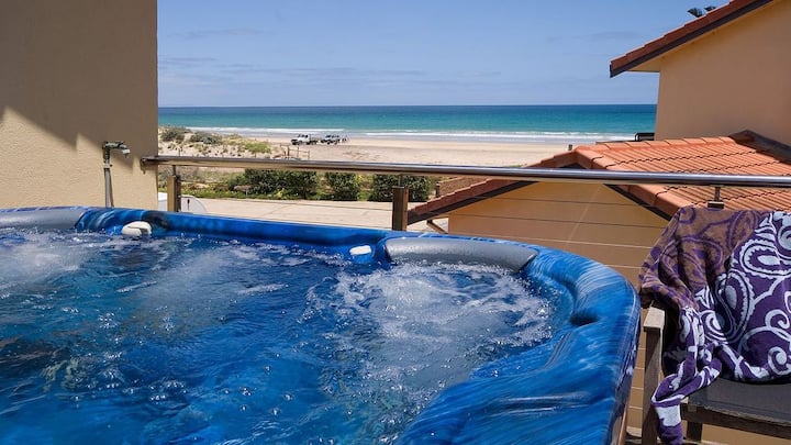 Luxury Spa Beachfront Moana - Adelaide