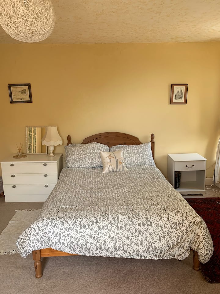 Double Room In Family Home Near Mathry - Fishguard