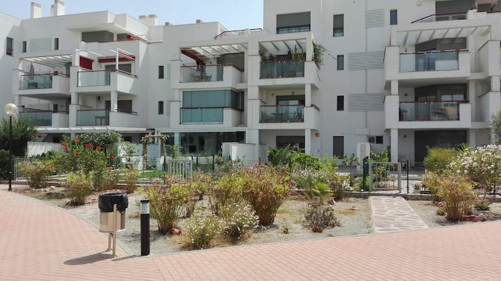 Moderno Apartamento Con Amplia Terraza - Cabo de Gata
