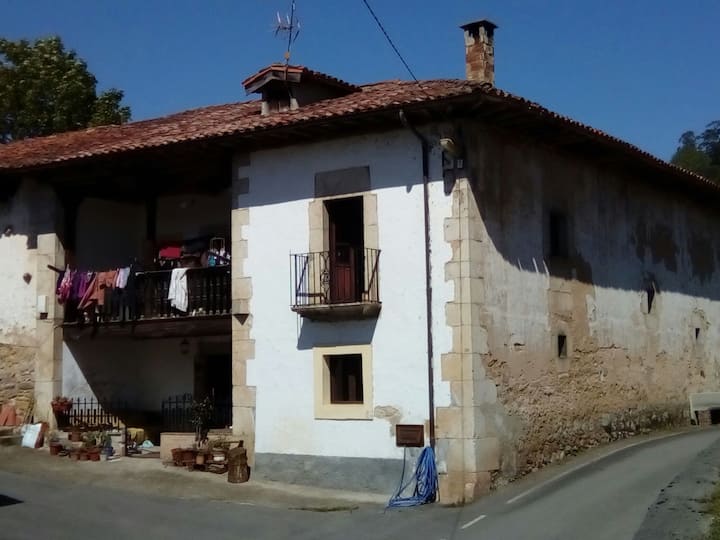 Double Room In Village House - Onís
