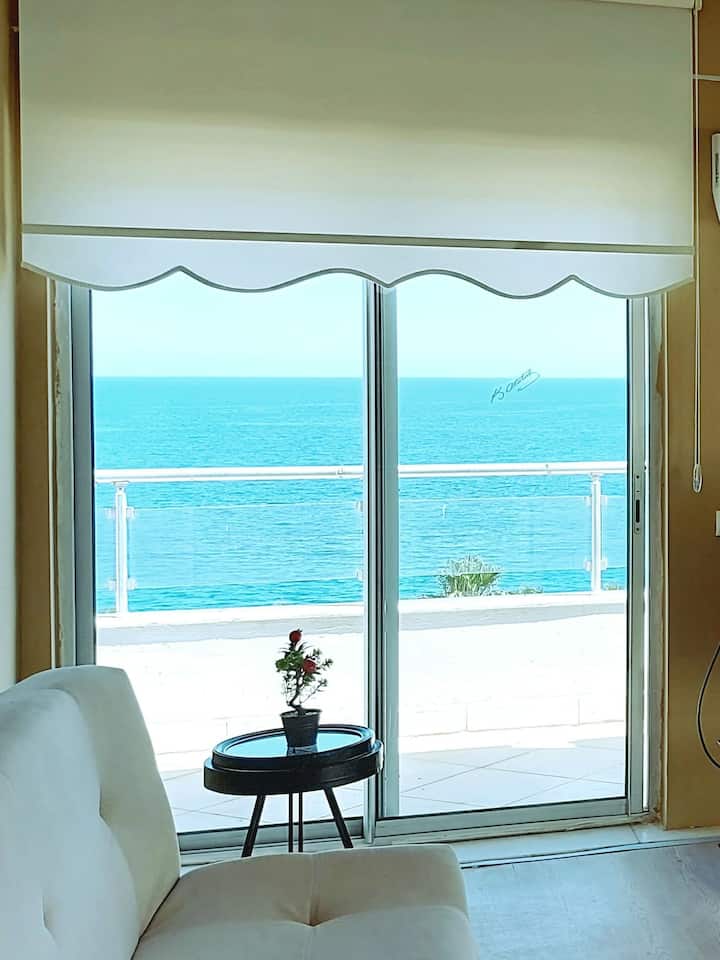 Antalya Beach Terrace House - Konyaaltı