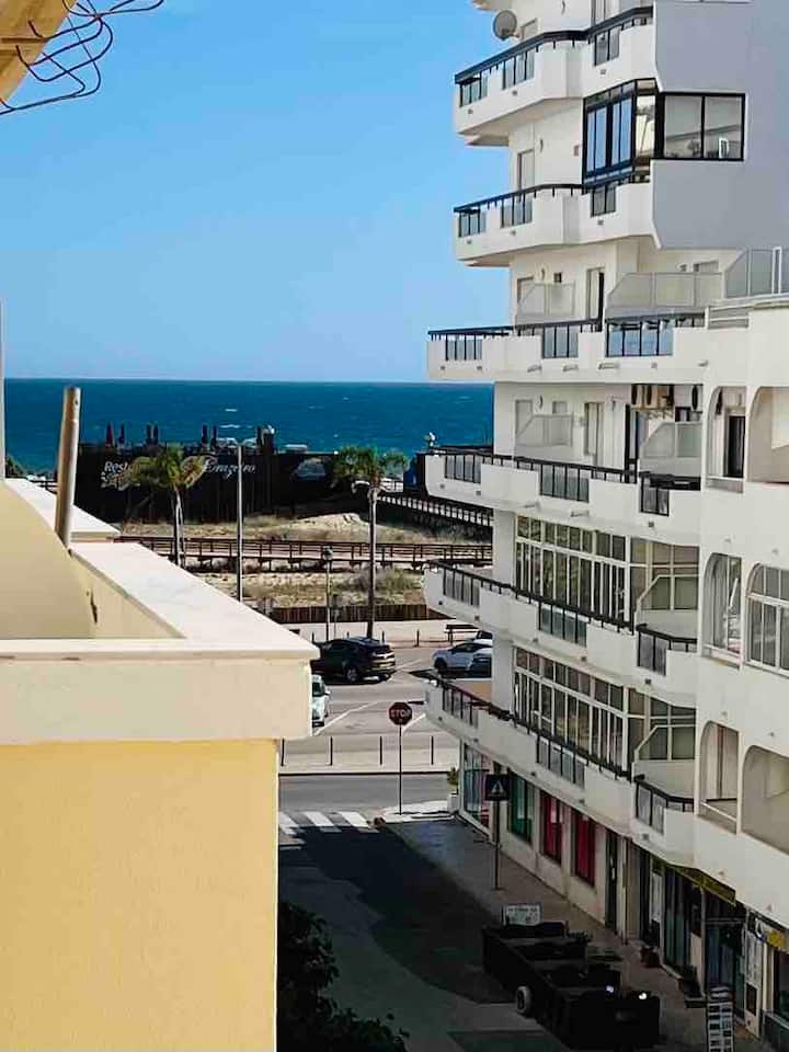 Apartamento Familiar A 100 M Da Praia - アルトゥーラ