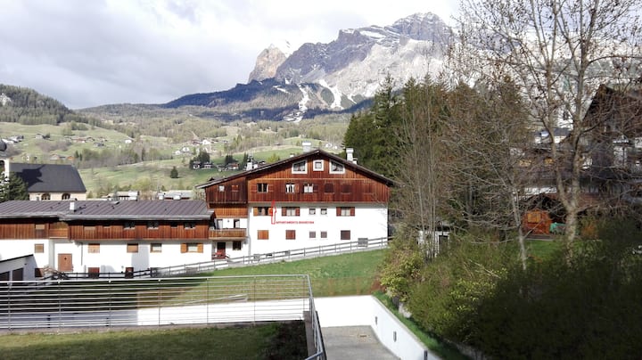 Tipico Appartamento A Cortina Centro,panoramico - Cortina d’Ampezzo