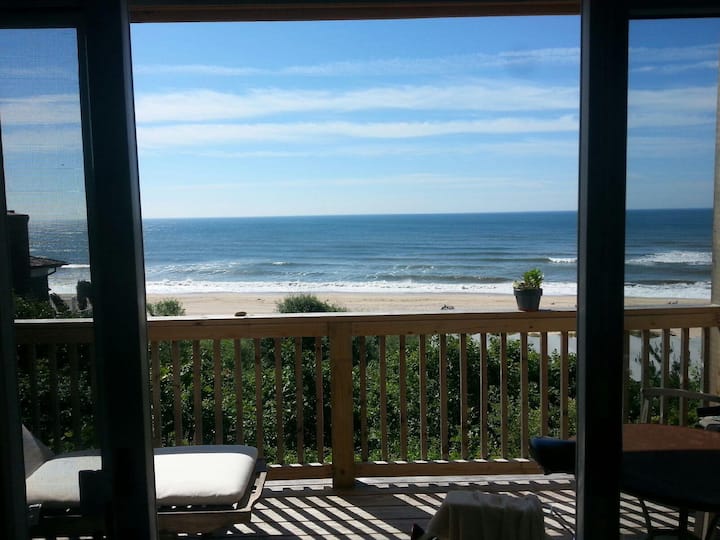 Recharge At Our Renovated Ocean Front Unit - Montauk, NY