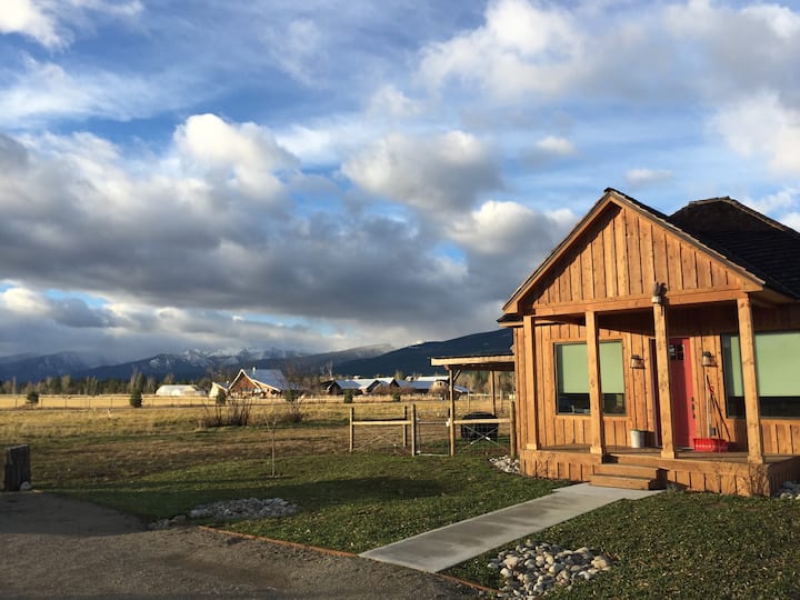 Abc Acres' Gate House - A Montana Farm Stay! - Hamilton, MT