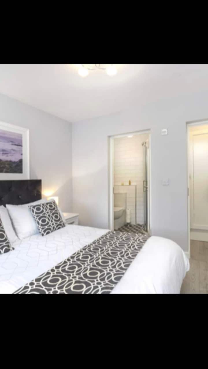 Luxury Double Room En Suite Clontarf, Dublin 3 - 말라하이드