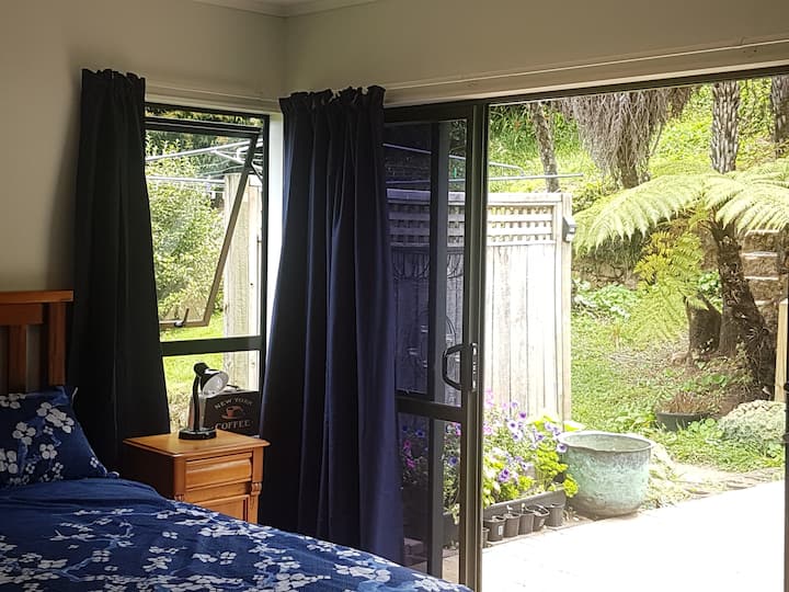 Waiotahi Valley Hideaway.... Private And Tranquil. - テムズ