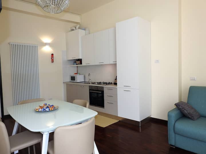 Completely Renovated Apartment In The Center - Ravenna
