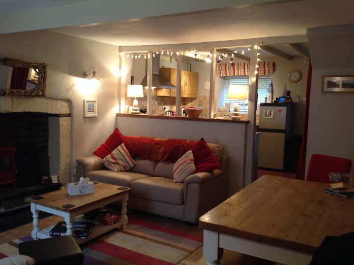 2 The Mariners, A Cozy, Comfortable Cottage. - Pembrokeshire