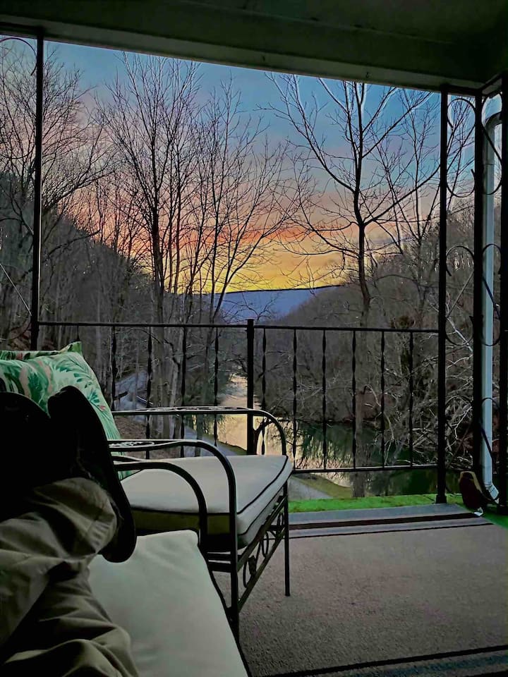 Best View In The Appalachian Mountains - Blacksburg