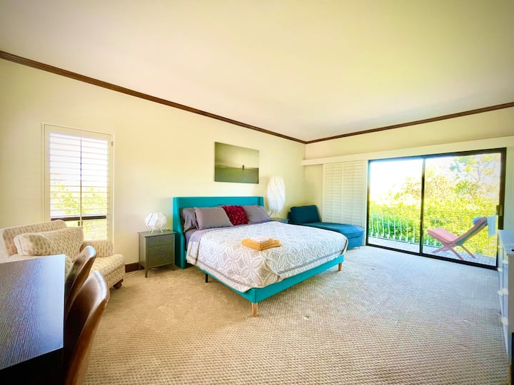 Great Wave Guesthouse! - Poway, CA