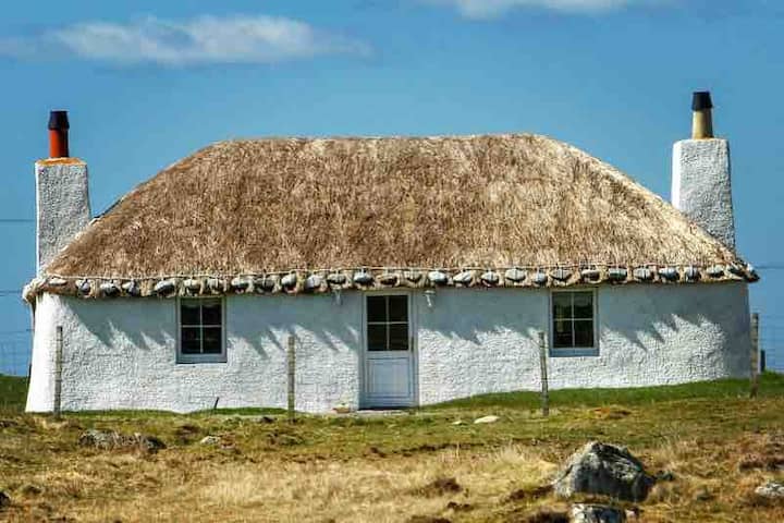 Joiners Cottage - South Uist