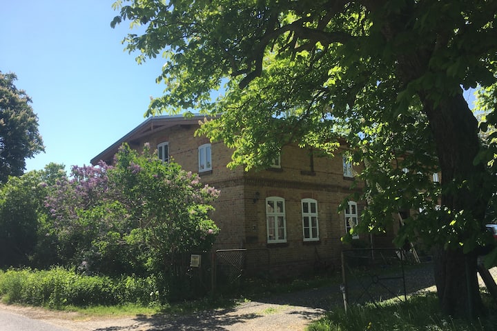 Landhaus Voigdehagen Fewo Amselnest - Stralsund