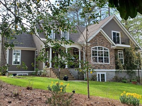 Vacation rentals & Airbnbs in Suffolk, VA cozycozy