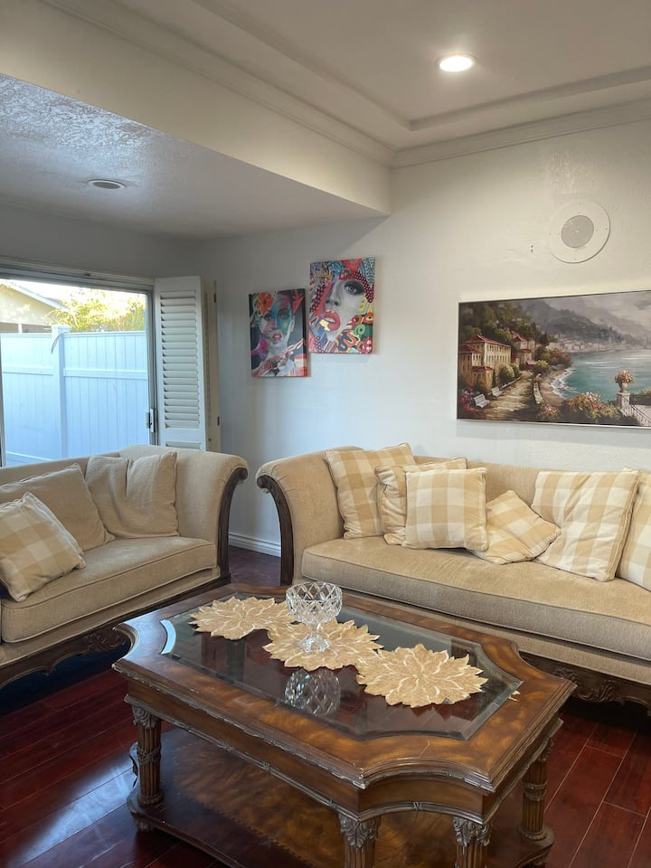 Nice Cosy And Private Guest Homes Close To Disneyland - Buena Park, CA