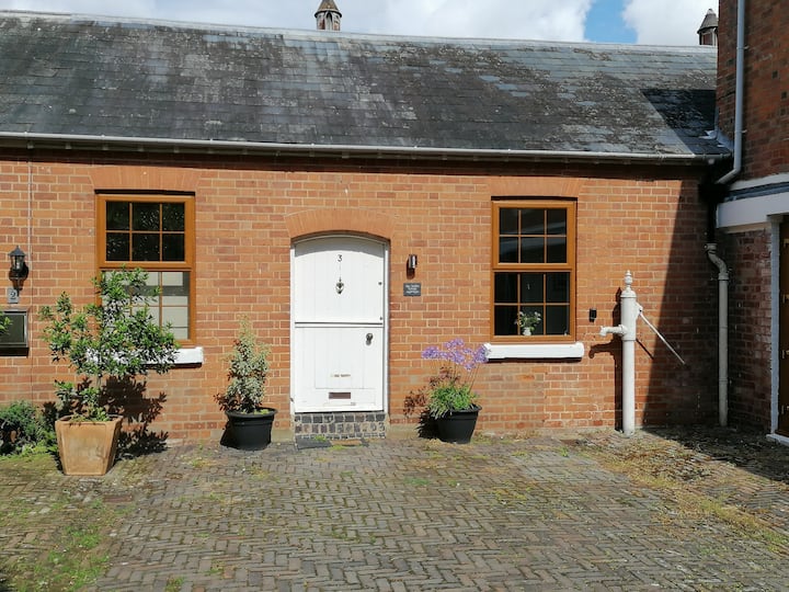 The Stables Cottage. Your Home From Home! - Upton-upon-Severn