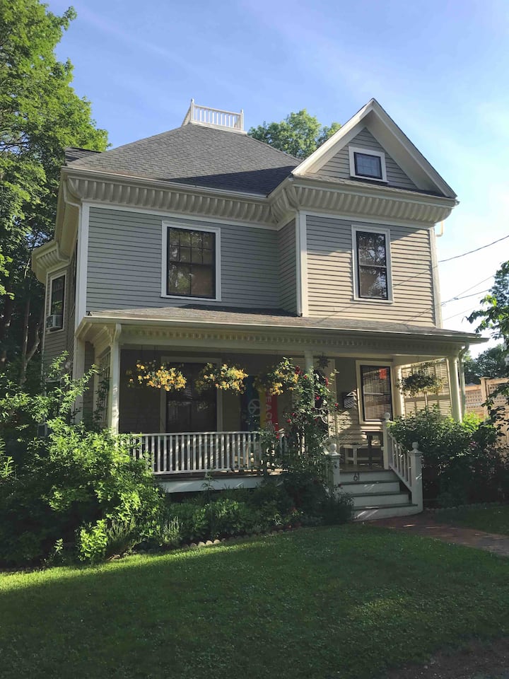 Charming Victorian Home In Desirable Boston Suburb - Newton, MA