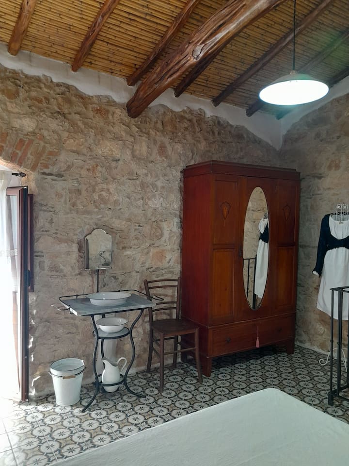 Casa Della Nonna Nel Borgo, - Baunei