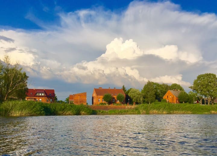 Rooms With A View Of The Havel River In Strodehne - Havelberg