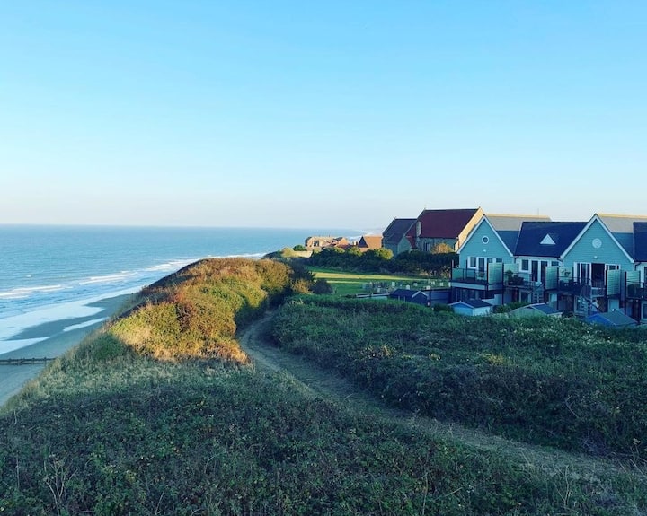 Cosy Sea View Beach House - Mundesley