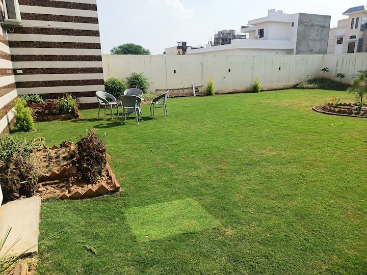 Peaceful Farmhouse Stay In Chandigarh Tricity - New Chandigarh