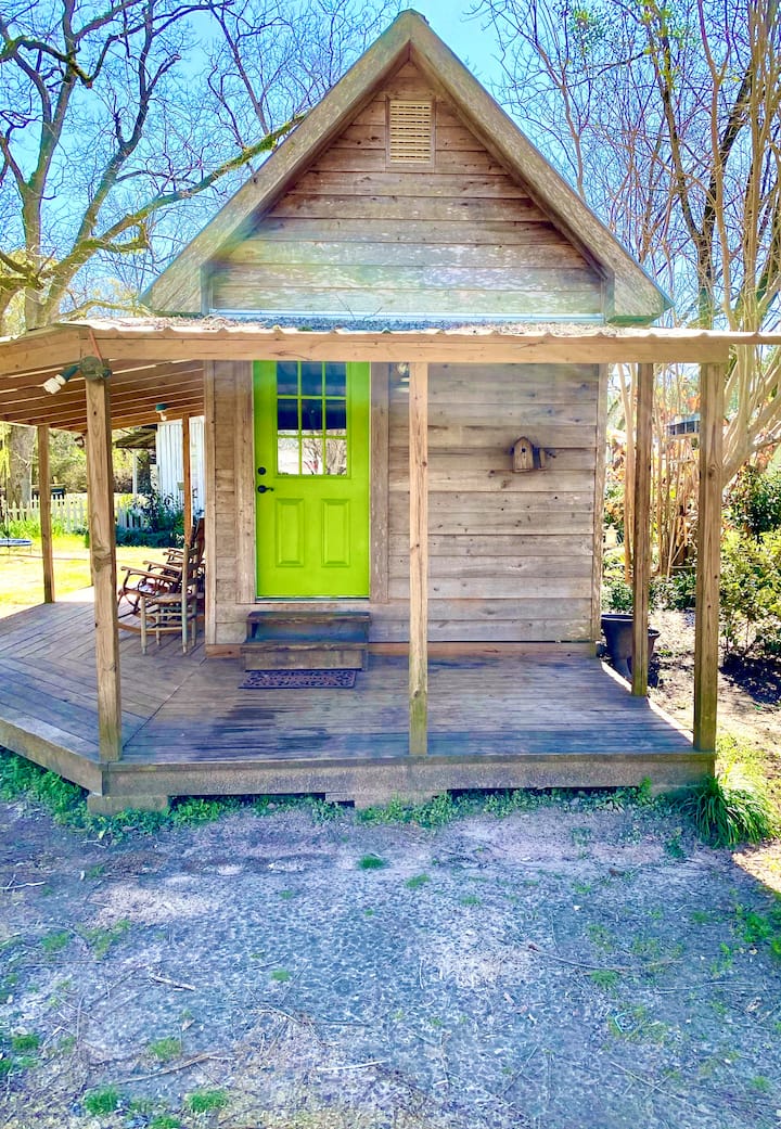 Tiny House At Fulmer's Farmstead & General Store - 미시시피