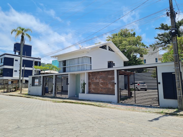 Studio Ilha Do Arvoredo - Residencial Rumo Ao Mar - Bombinhas