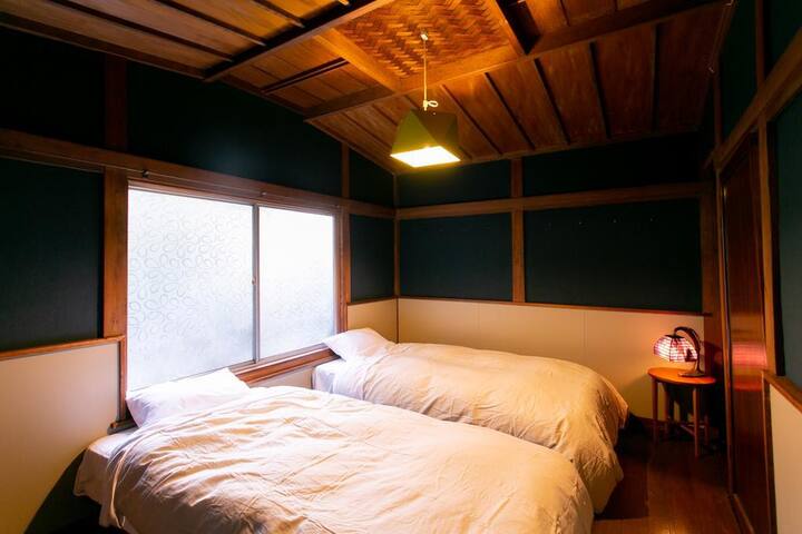 Mojiko Guesthouse Porto 【Ai Private Twin Bedroom】 - 北九州市